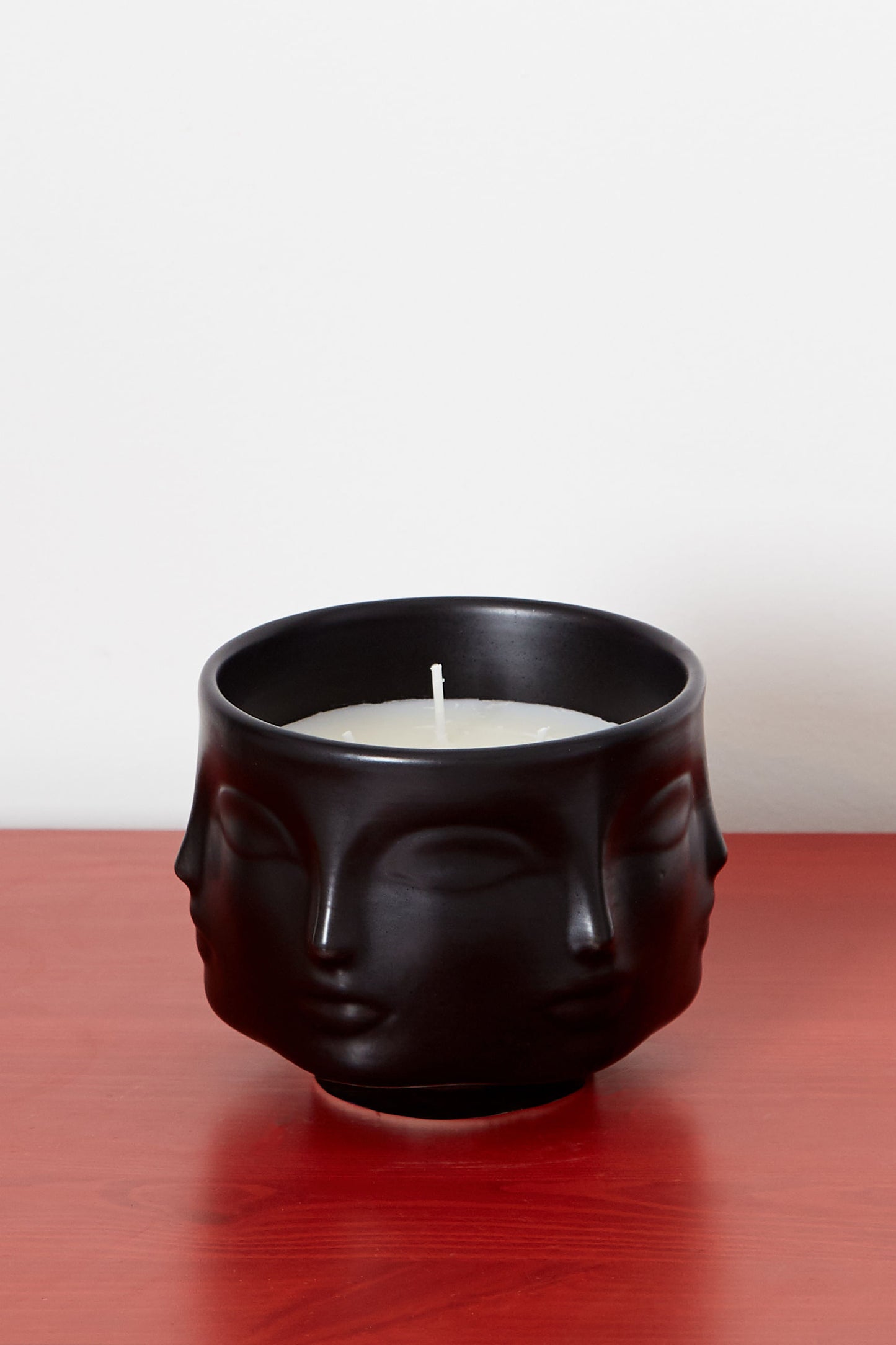 Relief Face Black Orchid Scented Candle