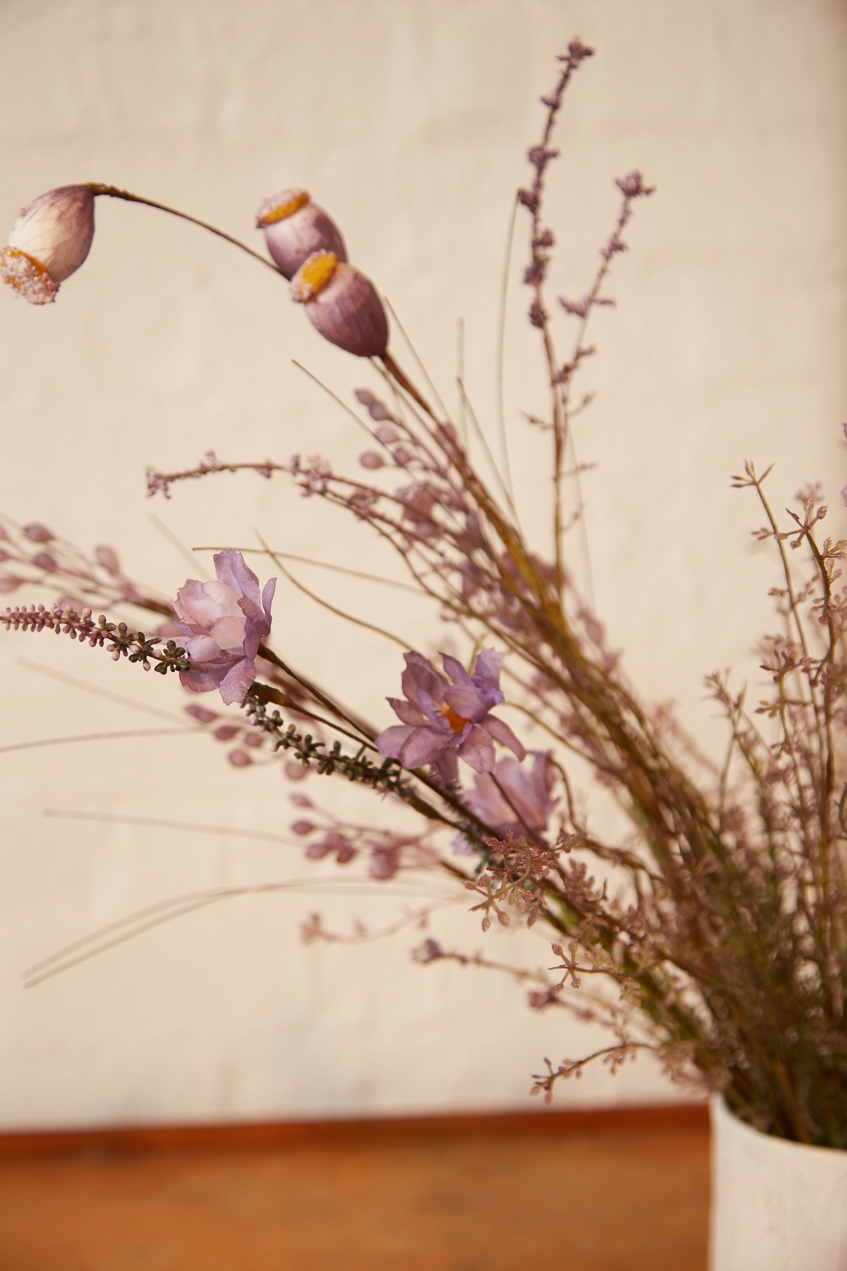 Set Of 6 Faux Wild Flower Stems - Detail 1