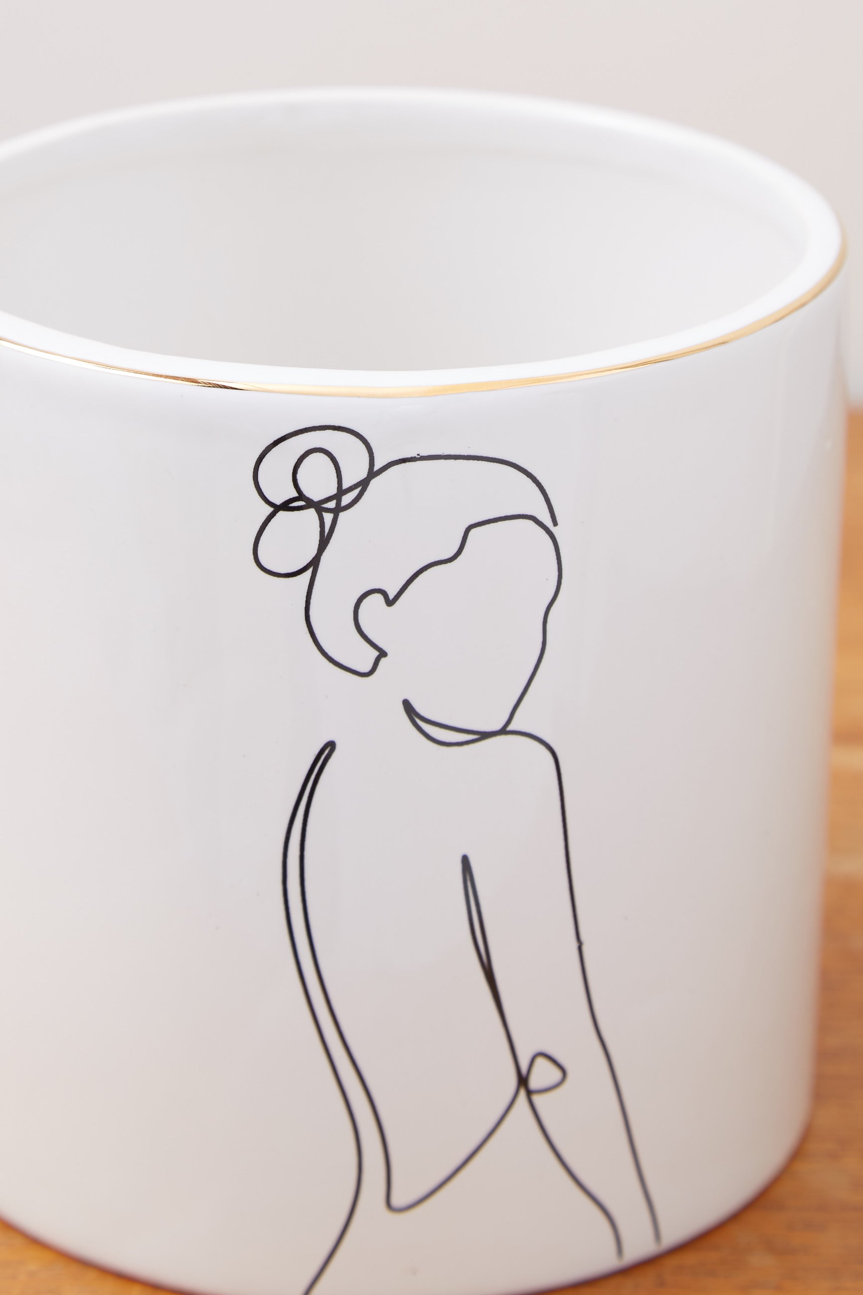 Standing Woman Planter - Detail 1