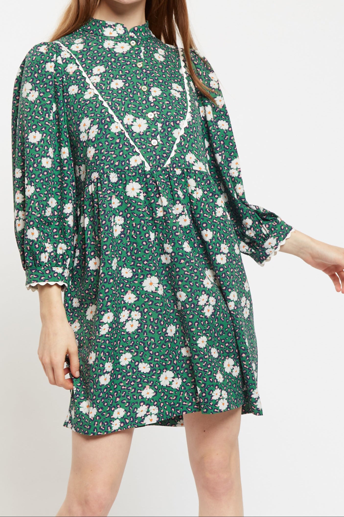 Louche Suzanne Roaring Daisy Print Long Sleeve Mini Dress - Green