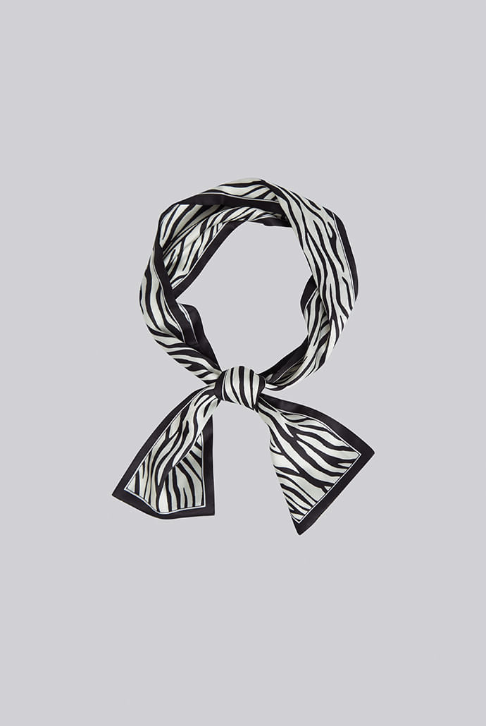 Louche Santana Animal Print Scarf - Detail 1