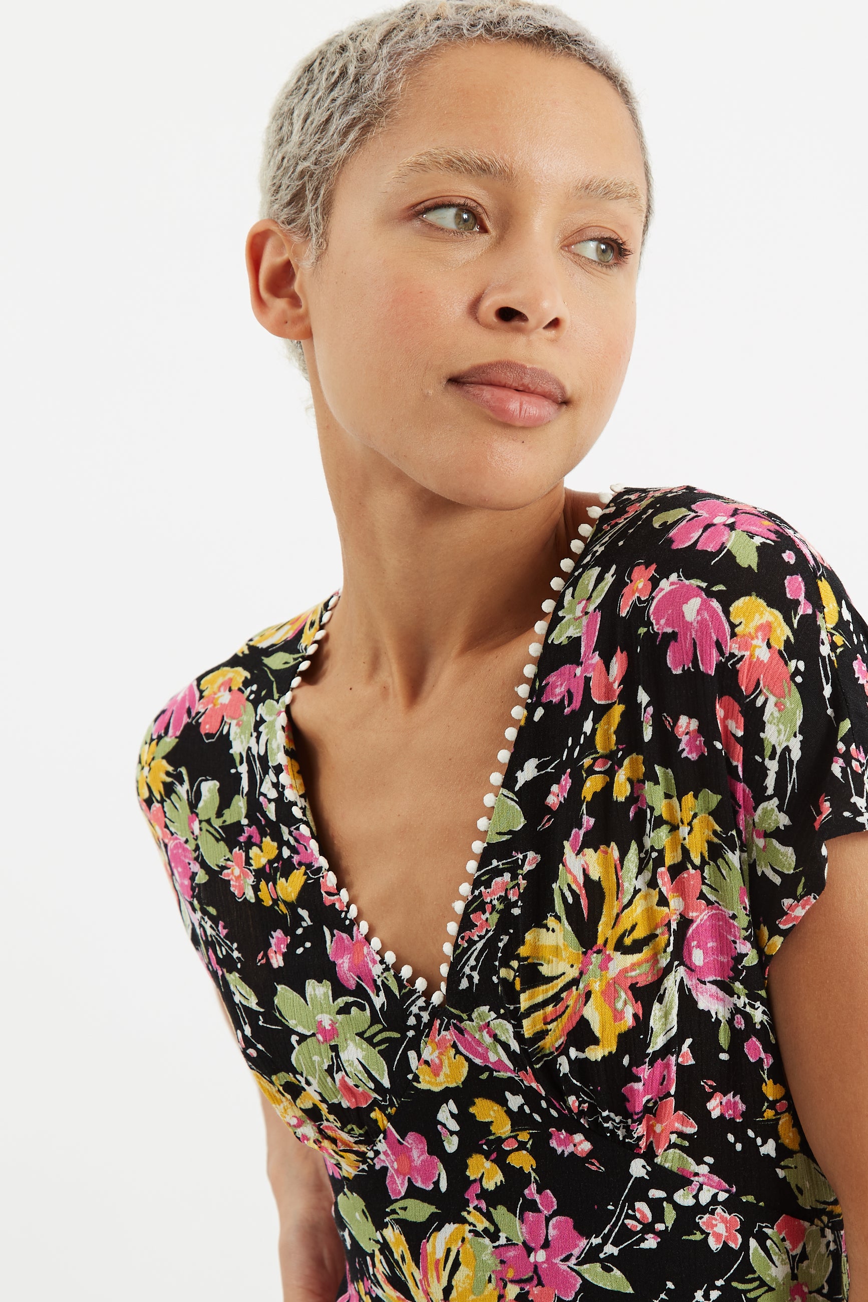 Unity Flower Burst V Neck Midi Dress - Detail 2