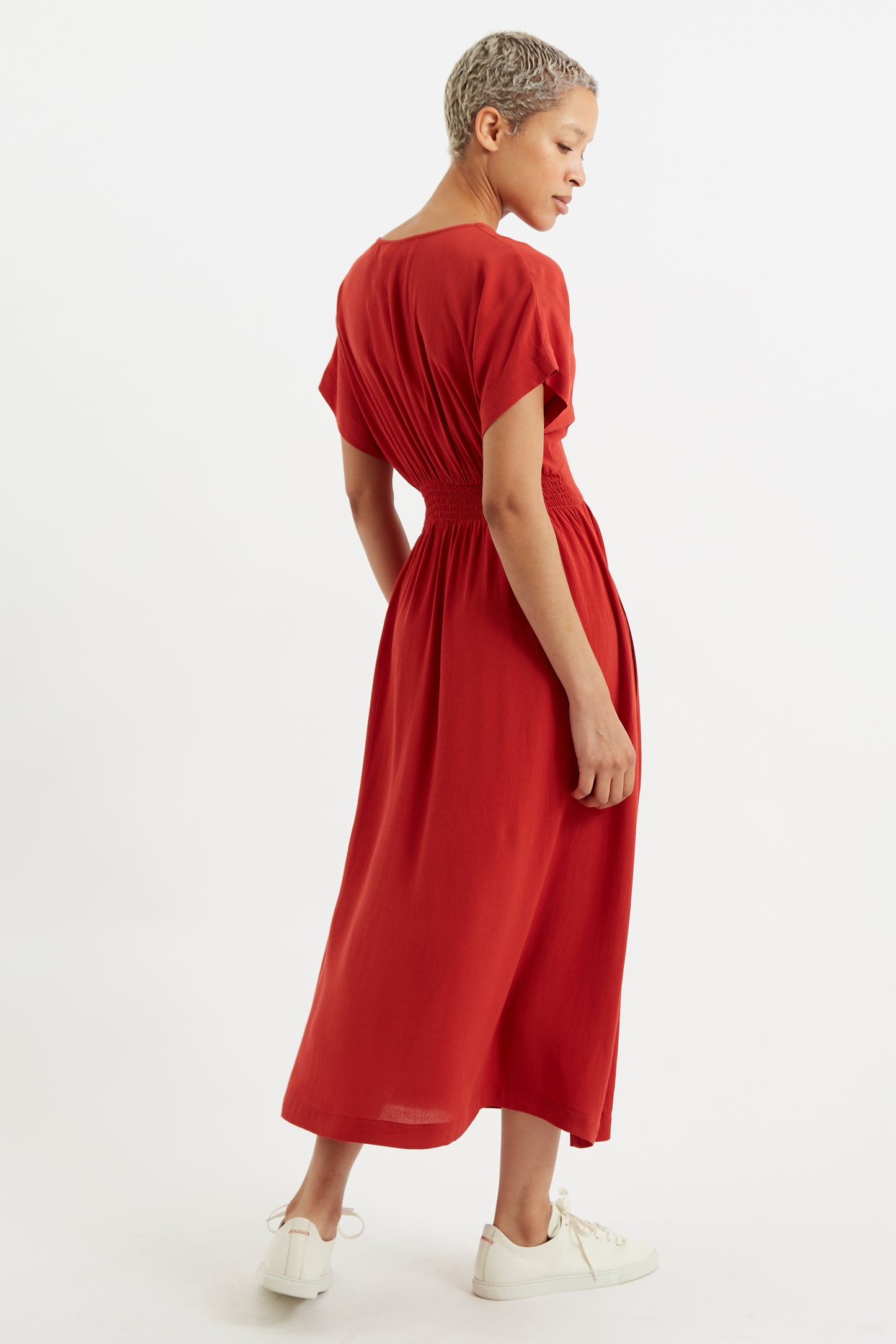 Unity Moss Crepe V-Neck Midi Dress Terracotta