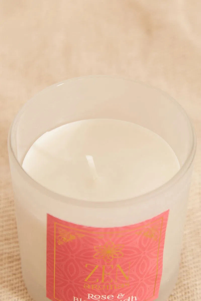 Rose Black Oud Scented Zen Candle - Detail 1