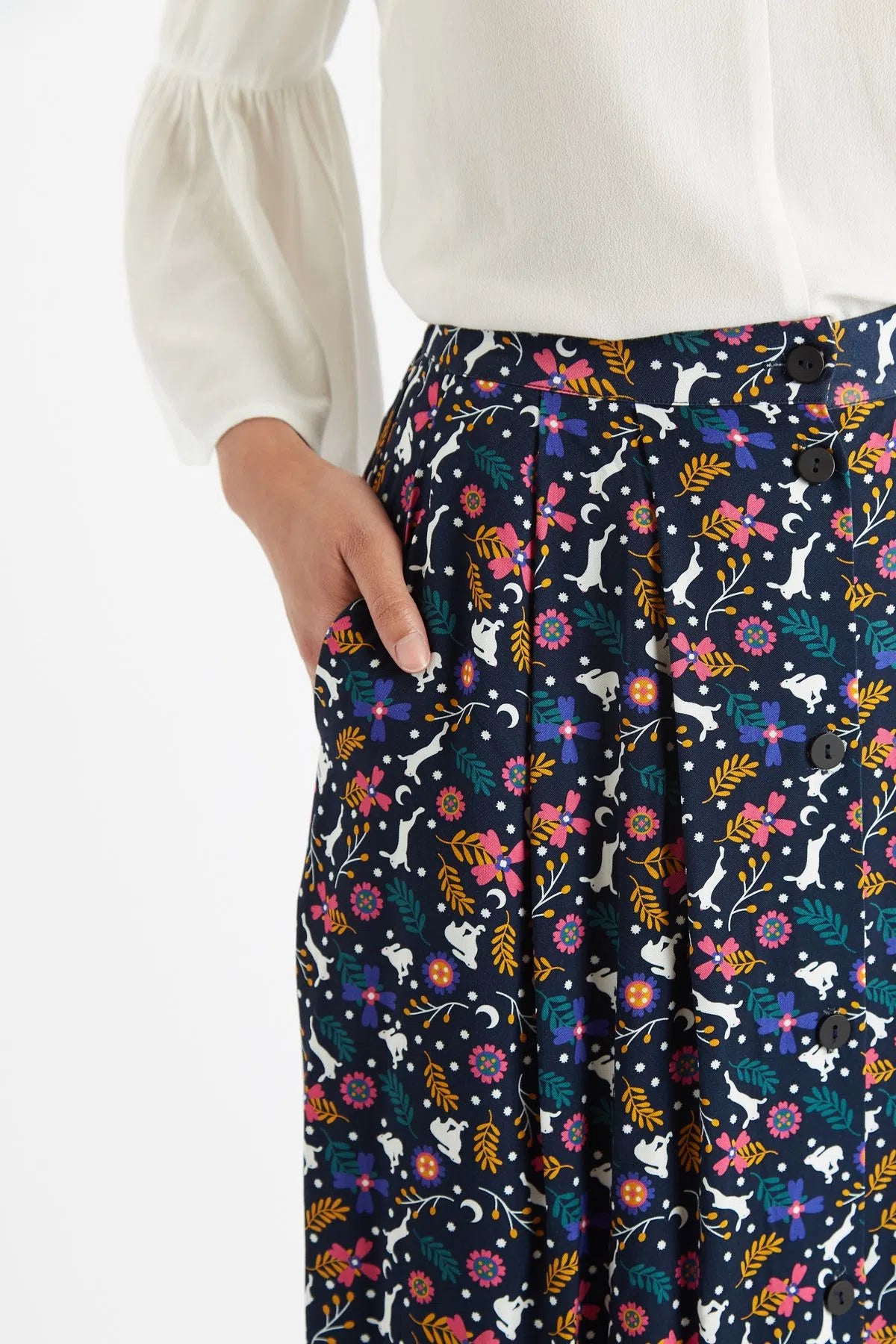 Louche Bia White Rabbit Print Button Through Midi Skirt - Detail 2